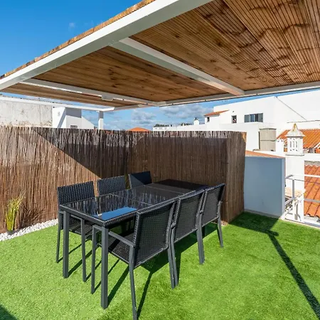Family-friendly With Ac & Patio By Lovelystay Holiday home Portimao