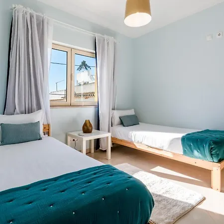Holiday home Family-friendly With Ac & Patio By Lovelystay *